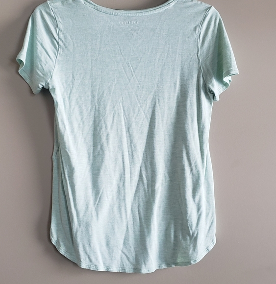 Basic t-shirt with pocket - Picture 2 of 2